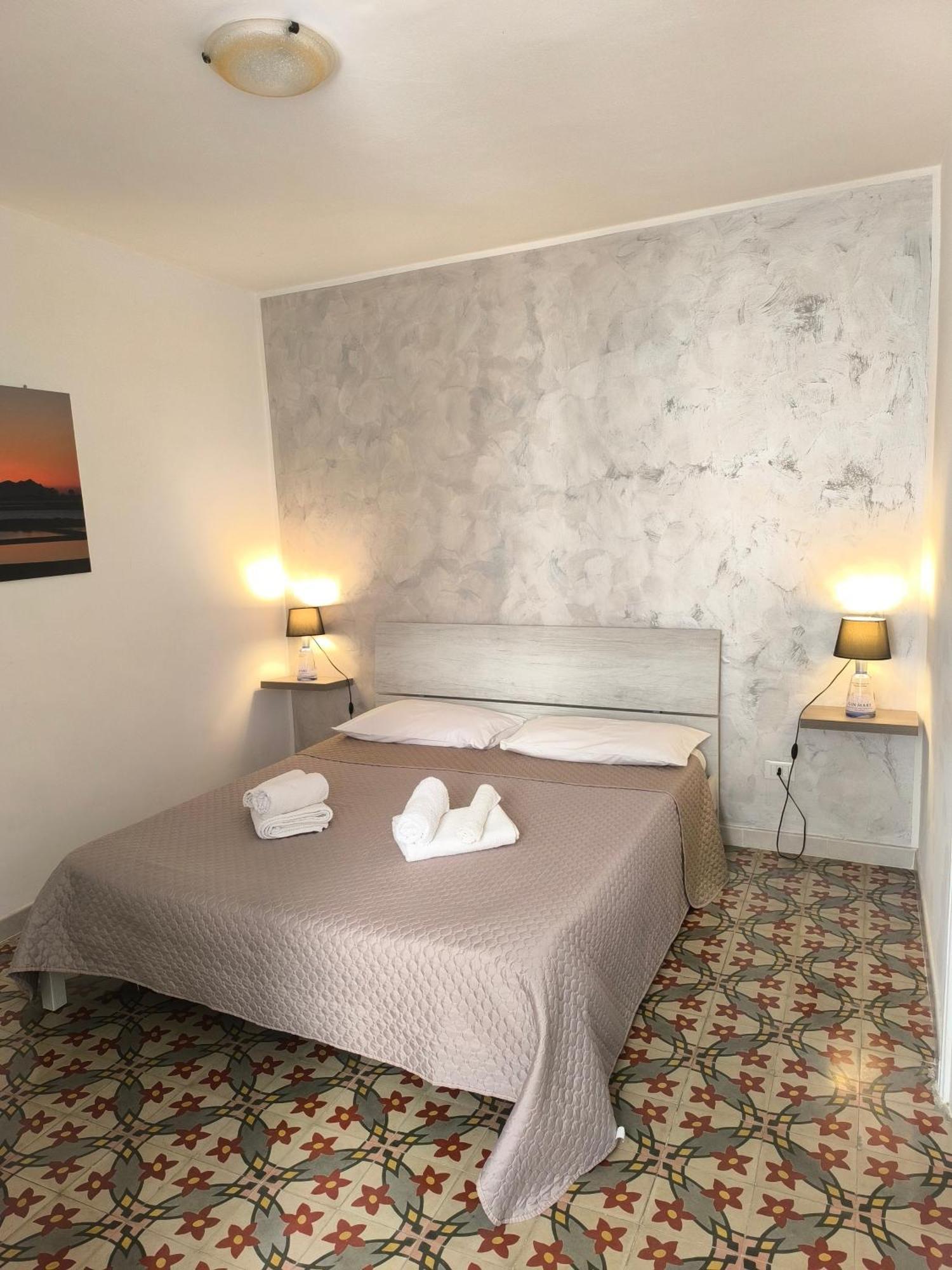 Casa Di Nick Apartment Trapani Bagian luar foto